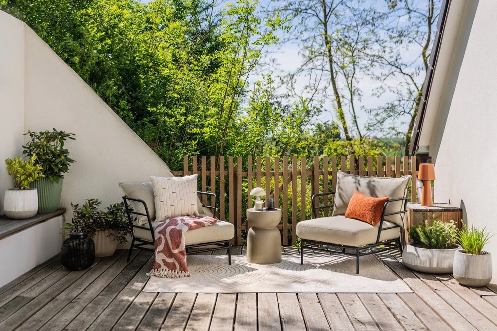 Beton kerek kerti kisasztal ø 32 cm Garbet – Kave Home