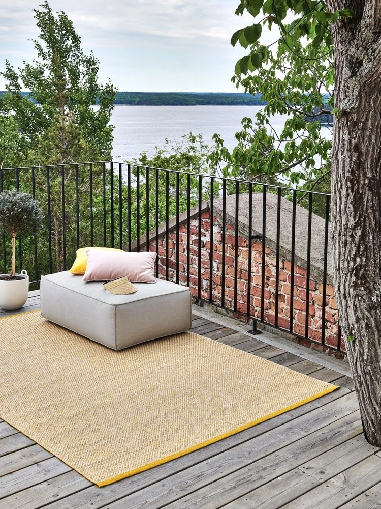 Kültéri párna 38x58 cm Sunny Pale Rose – Pappelina