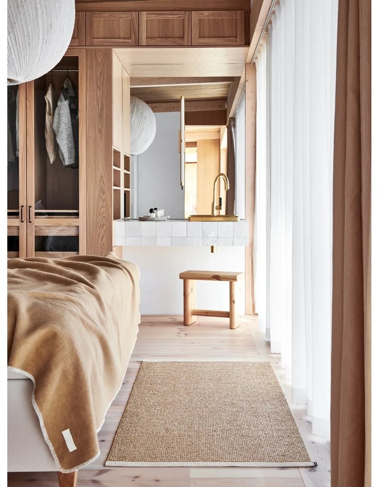 Bézs kültéri-beltéri futószőnyeg 60x150 cm Mono Light Nougat – Pappelina