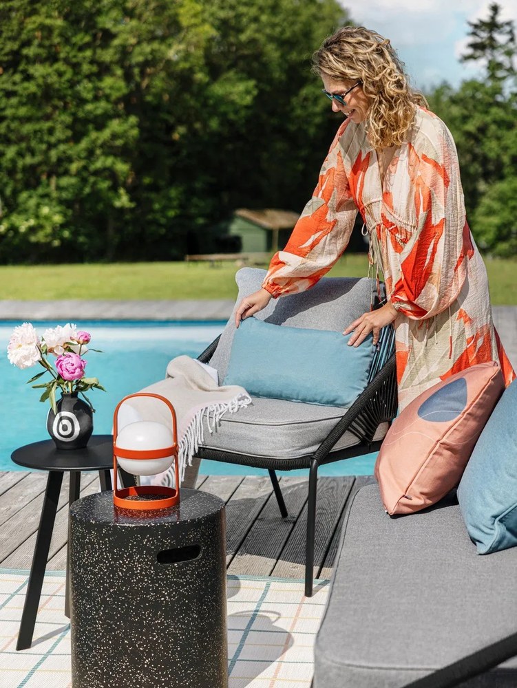 Fer fekete kerti tárolóasztal, ø 40 cm - WOOOD