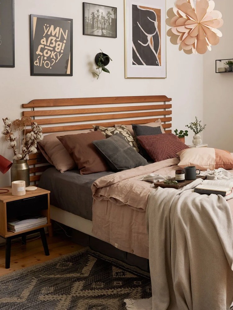 Blossom fehér agyagkerámia váza - Bloomingville