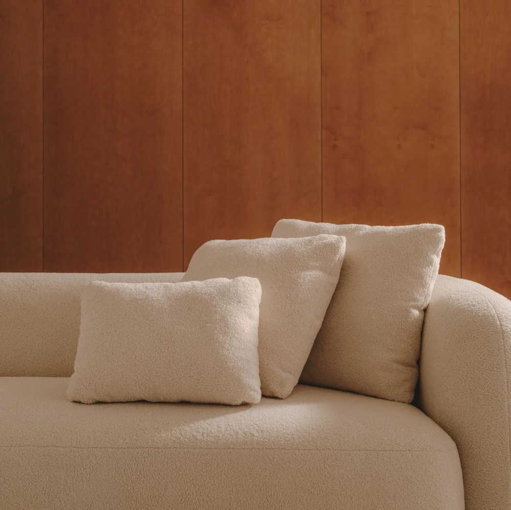 Krémszínű párna kanapéra Martina – Kave Home