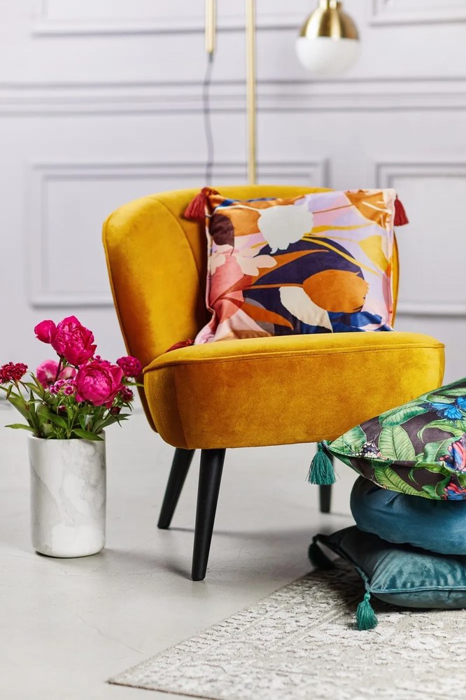 Fajen fehér márvány váza - Zuiver