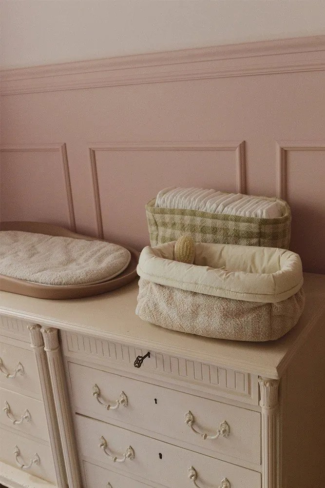 Világos rózsaszín textil játéktároló kosár 30x20x20 cm Swan Rose – Lorena Canals