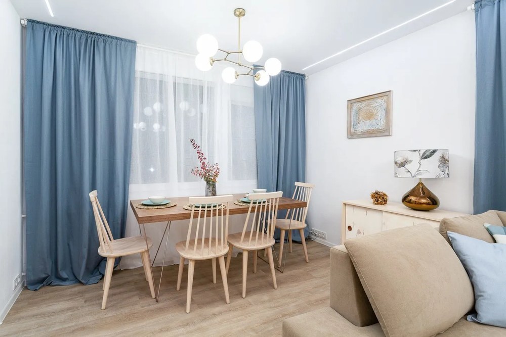 Fehér-sárgaréz színű függőlámpa üveg búrával Damar – Opviq lights