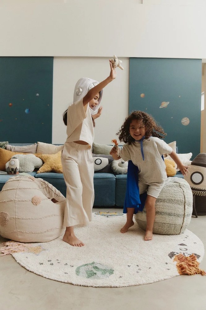 Krémszínű gyerek babzsákfotel Solar System – Lorena Canals