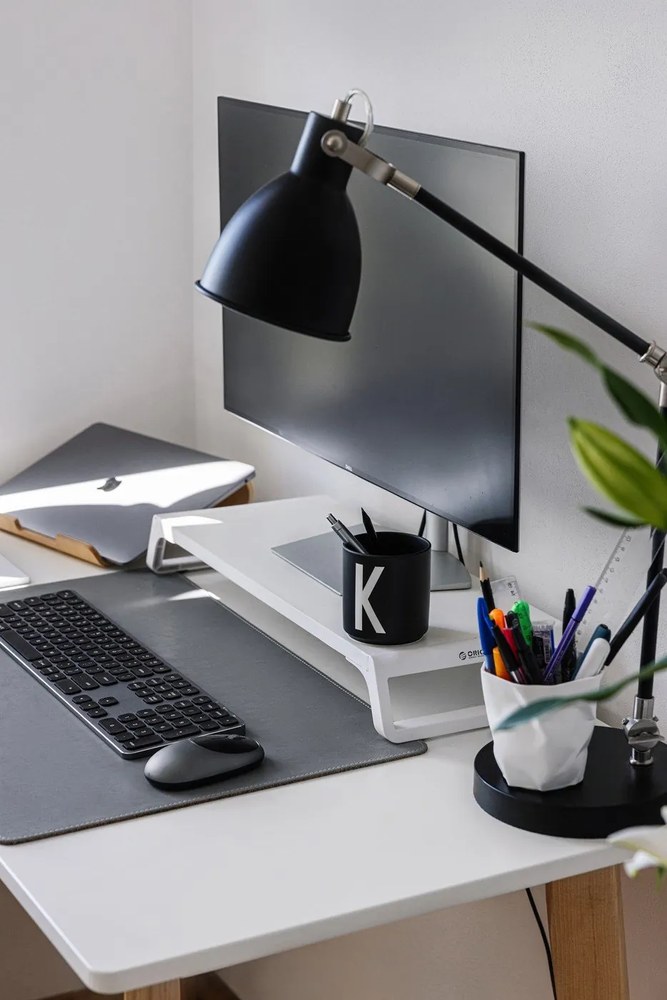 House Table Black fekete asztali lámpa - Markslöjd