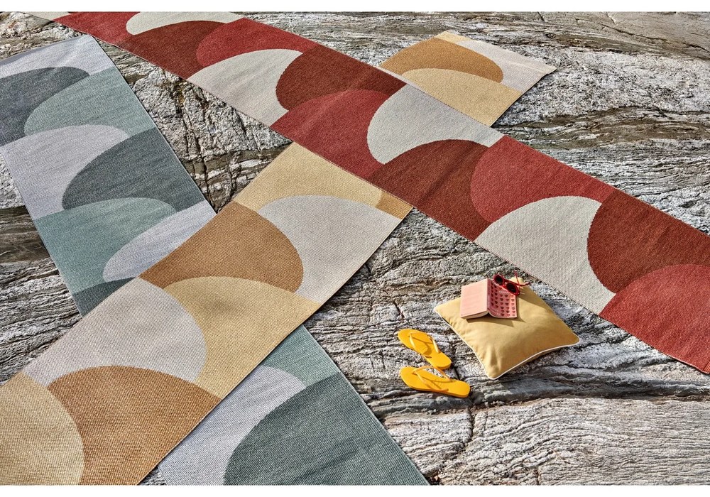 Téglavörös kültéri-beltéri futószőnyeg 70x270 cm Hill Brick Rust – Pappelina