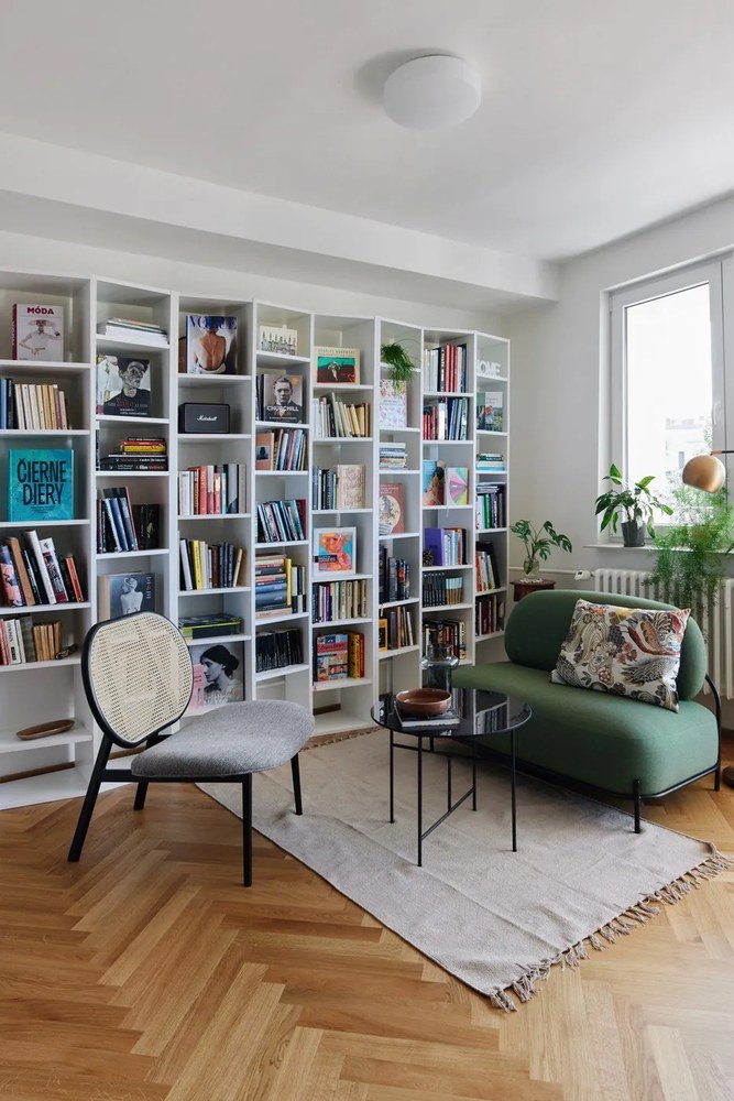 Fehér könyvespolc 108x224 cm Valsa – TemaHome