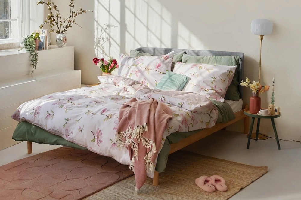 Sasha tárolóasztal zöld szerkezettel - WOOOD