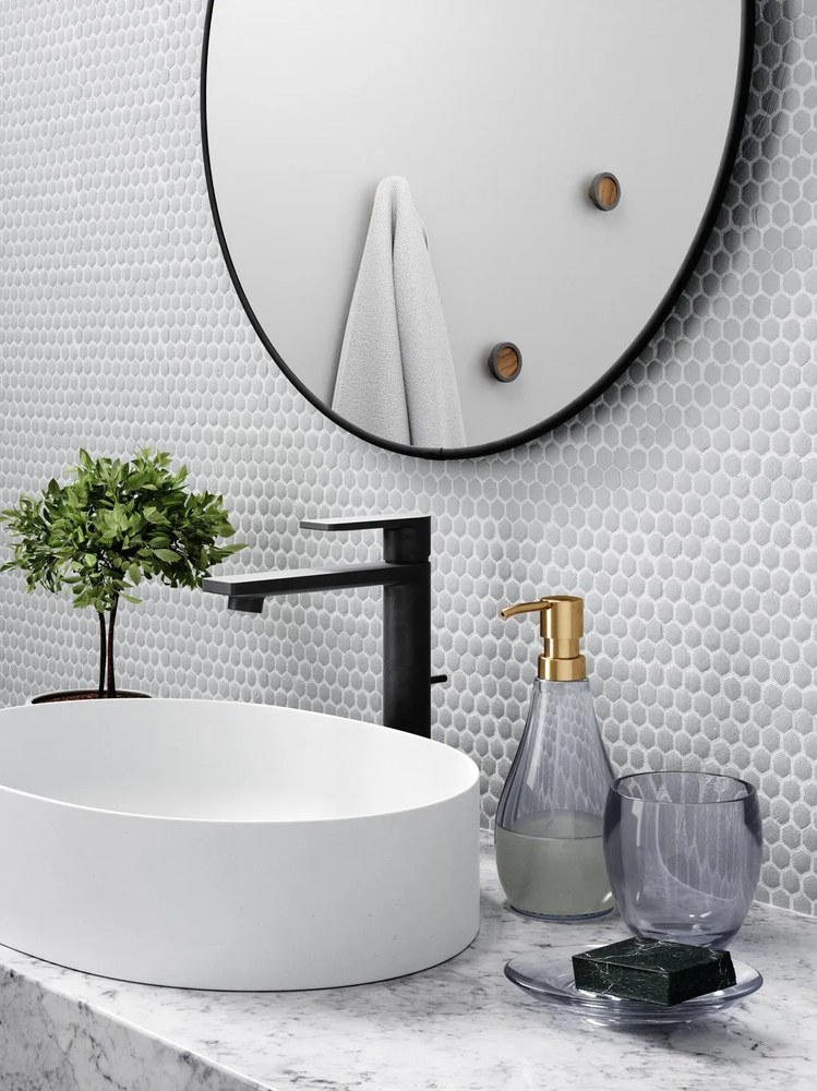 Kék műanyag szappantartó Droplet – Umbra