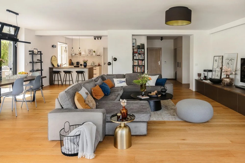 Turenio világosszürke puff, ø 70 cm - Hübsch