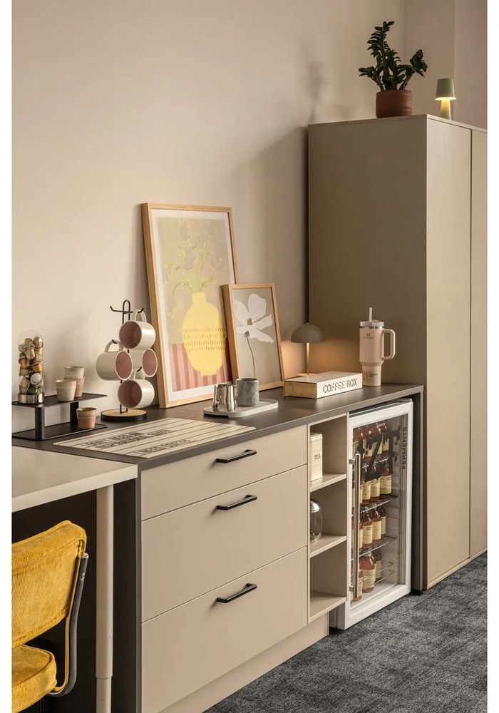 Krémszínű LED asztali lámpa (magasság 25 cm) Holt – House Nordic