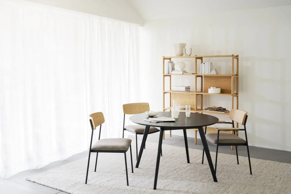 YuRAi fekete étkezőasztal, ⌀ 115 cm - Rowico