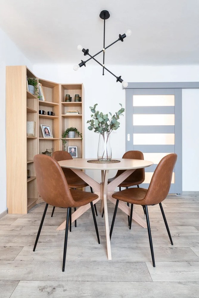 Duncan étkezőasztal, ø 105 cm - Actona