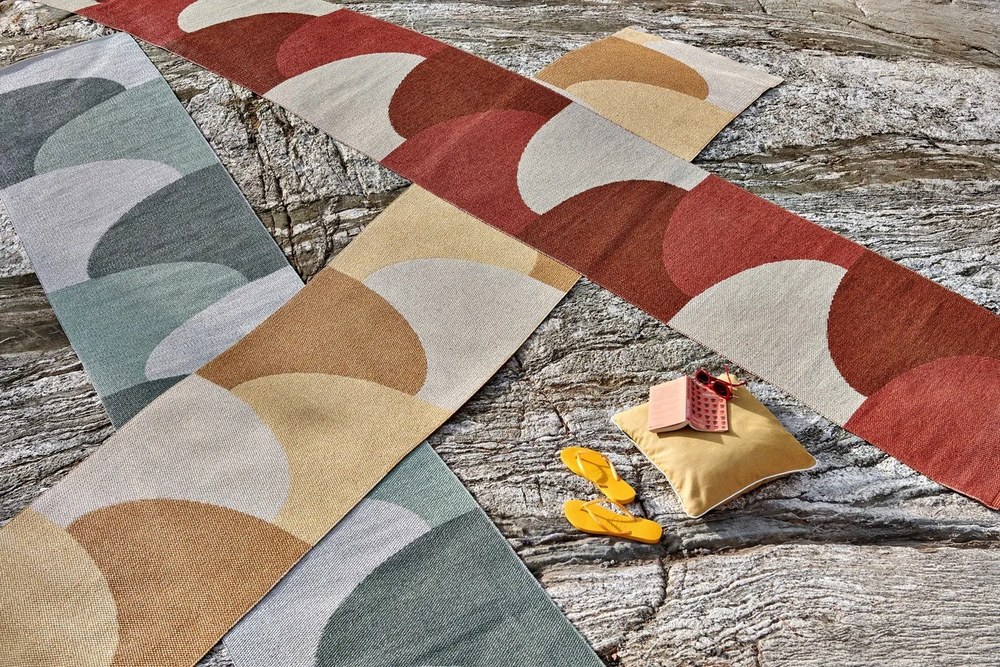 Zöld kültéri-beltéri futószőnyeg 70x270 cm Hill Army Misty Mint – Pappelina