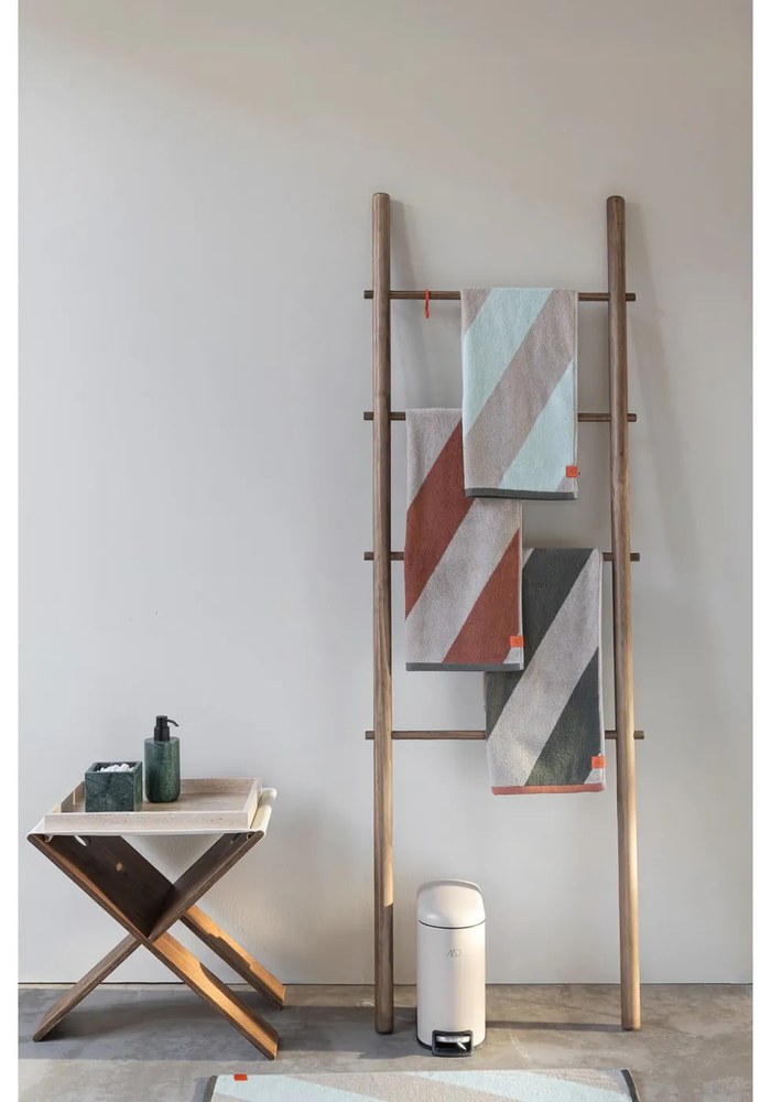 Khaki frottír bio pamut fürdőlepedő 70x133 cm Diagonal – Mette Ditmer Denmark