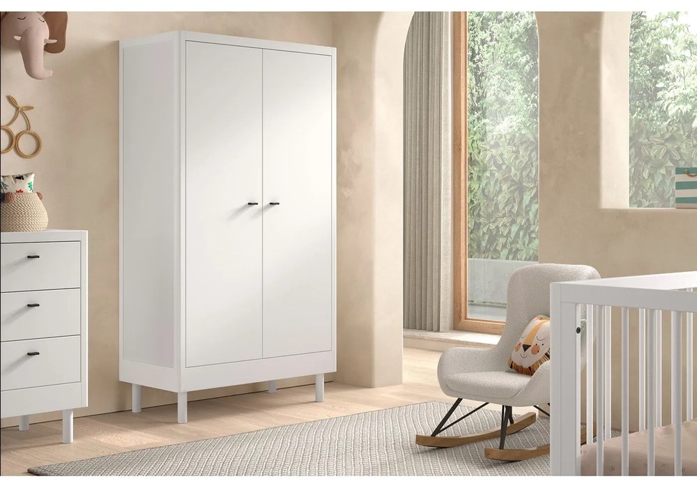 Fehér bükkfa gyerek ruhásszekrény 100x190x55 cm Forrest – Vipack