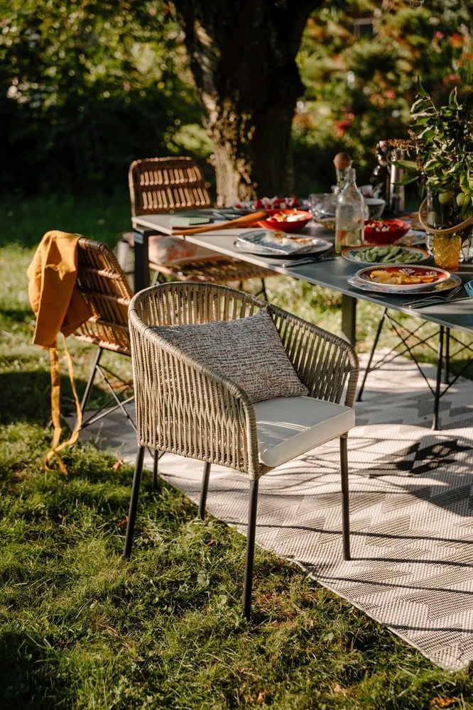 Strong szürke kerti asztal, 210 x 100 cm - Bonami Selection