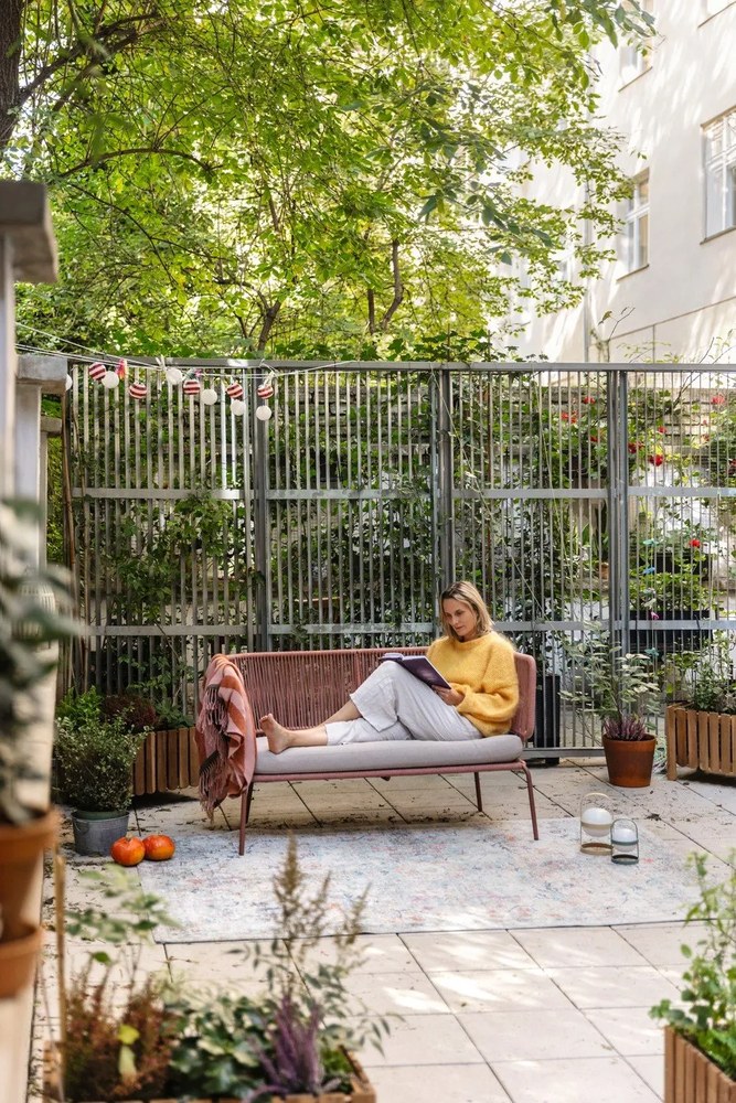 Napelemes-USB-s hordozható LED kültéri lámpa ø 12 cm Soft Spot – Rosendahl