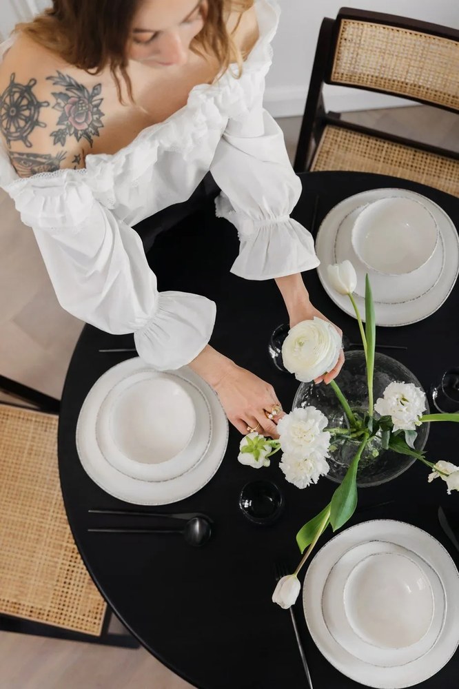 Fekete borovi fenyő étkezőszék Gunn – WOOOD