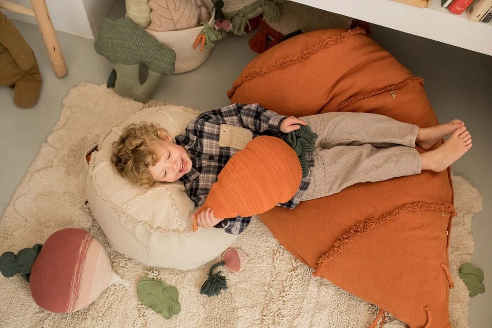 Krémszínű gyerek babzsákfotel Tic-Tac-Toe – Lorena Canals