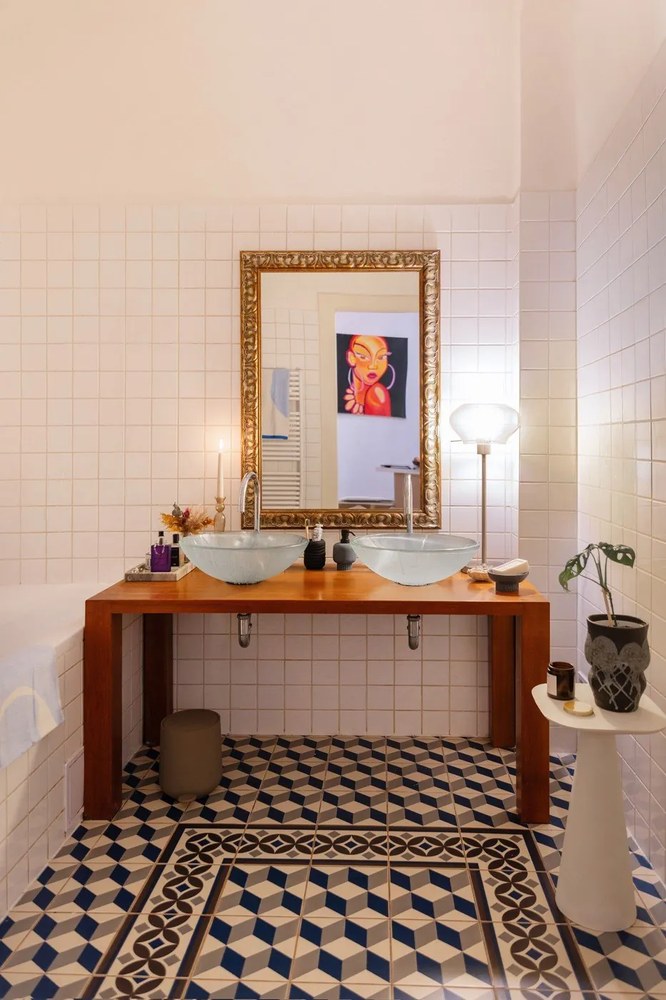 Világosbarna műanyag pedálos szemetes 3 l Nova – Zone