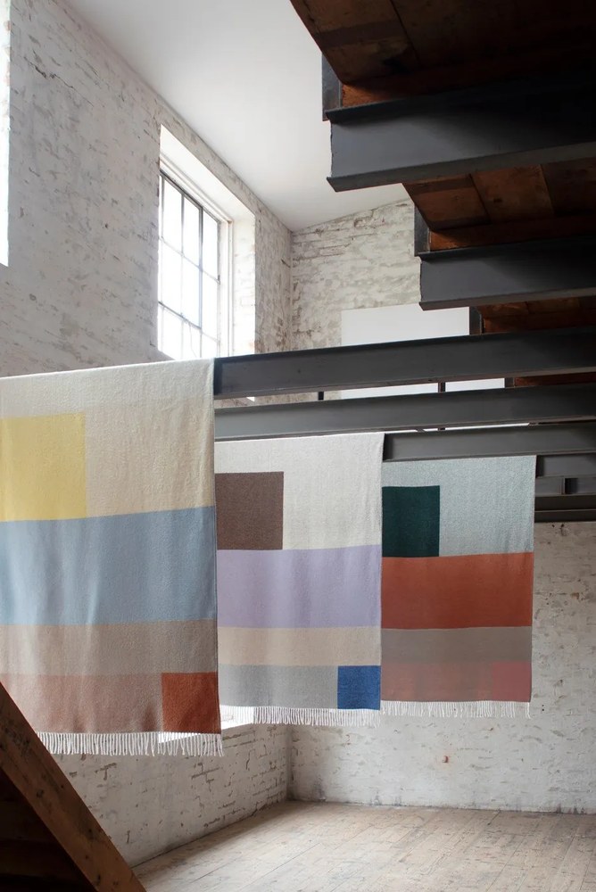 Sárga-kék takaró 125x190 cm Brick – Mette Ditmer Denmark