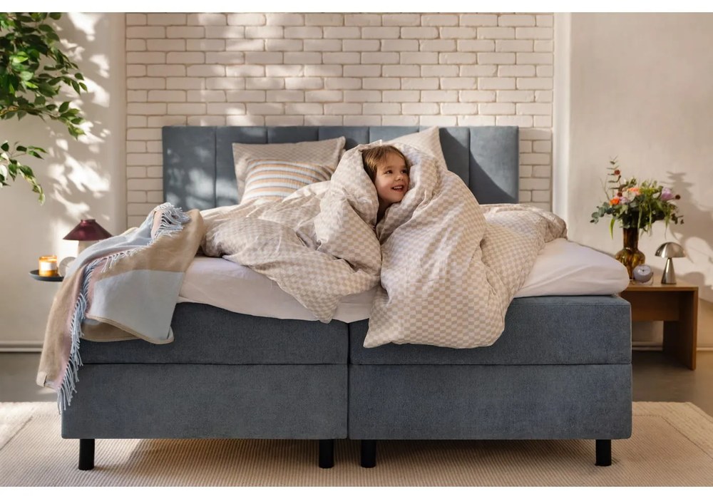 Kék ágyneműtartós boxspring ágy 180x200 cm Elva Bold Line – Bonami Selection