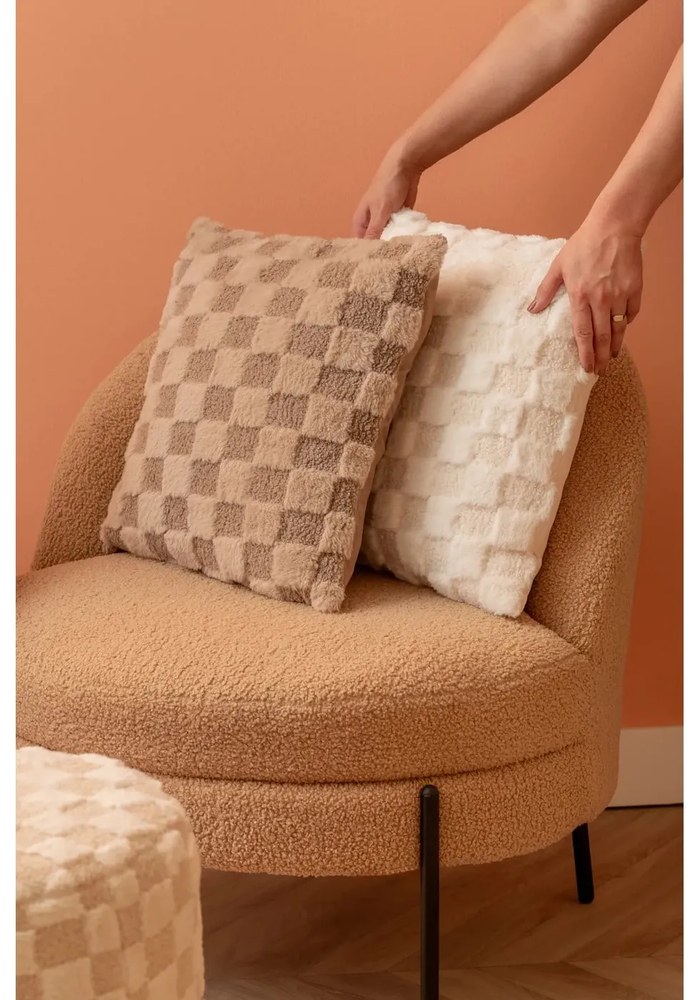 Mikroplüss díszpárna 45x45 cm Checker – PT LIVING