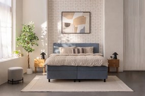 Kék ágyneműtartós boxspring ágy 180x200 cm Elva Bold – Bonami Selection