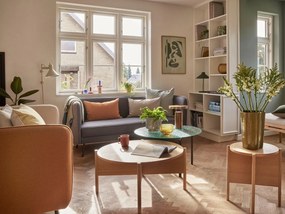 Sötétzöld asztali lámpa (magasság 38 cm) Shape – Hübsch