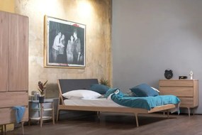 Fekete-natúr színű tölgyfa franciaágy 140x200 cm Fawn – Gazzda