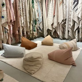 Törtrózsaszín gyerek babzsák Cleo Vintage Nude – Lorena Canals