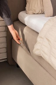 Szürkésbarna ágyneműtartós boxspring ágy 160x200 cm Elva Bold – Bonami Selection