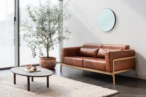 Fawn konyakbarna kanapé bivalybőrből, tömör tölgyfa szerkezettel, 210 cm - Gazzda