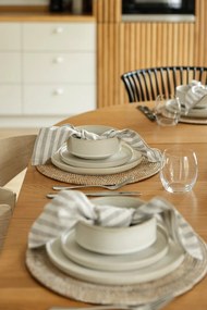 Fehér rattan tányéralátét, ⌀ 36 cm - Tiseco Home Studio