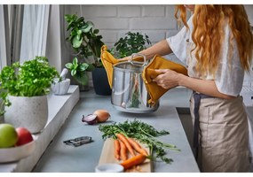 Rozsdamentes acél hámozó, hossz 11 cm - Metaltex