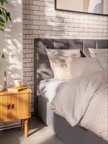 Natúr színű éjjeliszekrény tölgyfa dekorral Langley – Actona