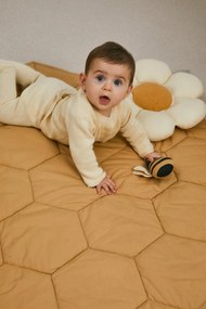 Sárga játszószőnyeg Honeycomb – Lorena Canals