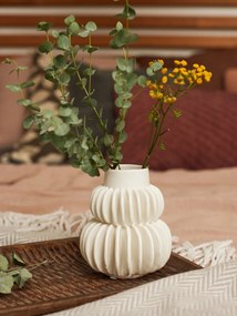 Blossom fehér agyagkerámia váza - Bloomingville