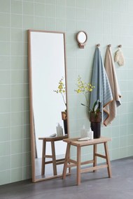 Álló tükör tömörfa kerettel 52x167 cm Glimpse – Hübsch