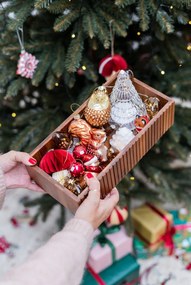 Üveg kézzel készített karácsonyfadísz 5 cm Robin – Sass &amp; Belle