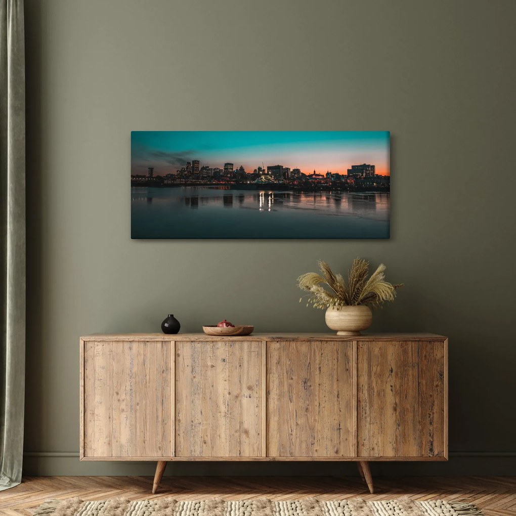 Nagy város képe (120x50 cm)