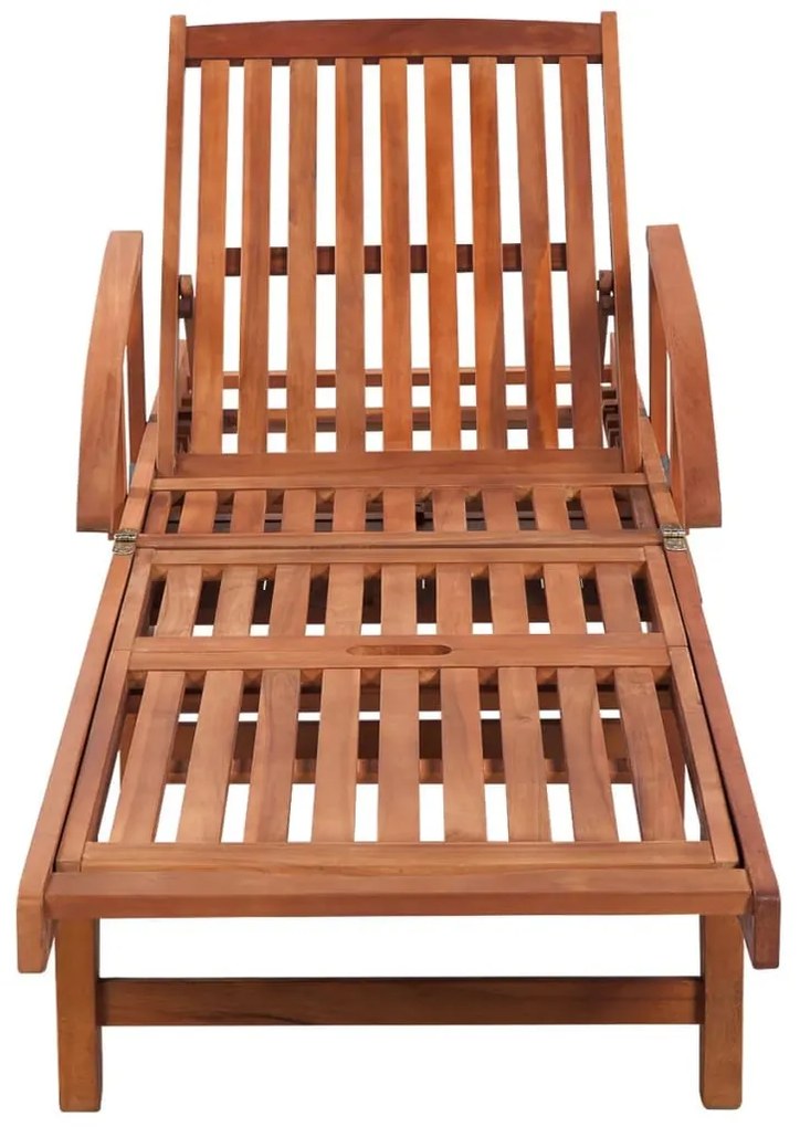 2 db tömör akácfa napozóágy asztallal