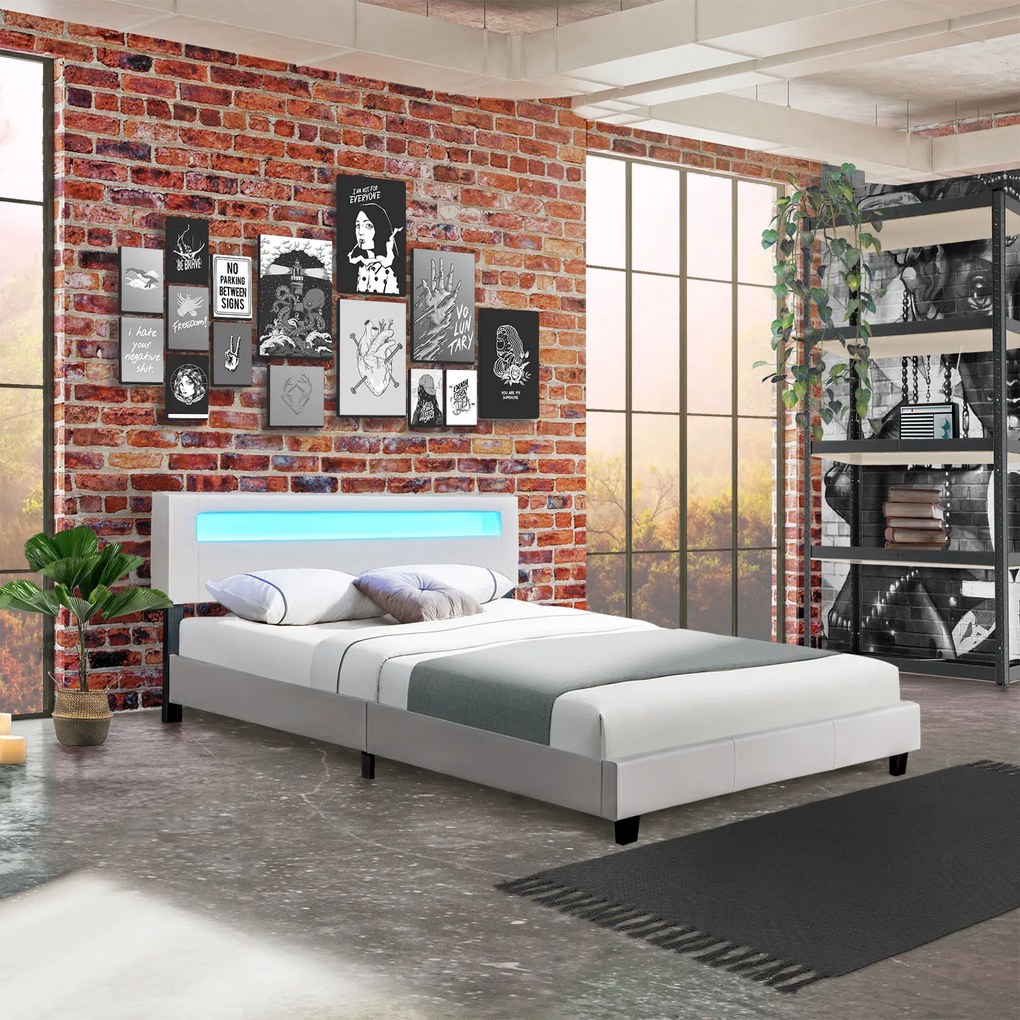 Kárpitozott ágy ,,Párizs" 160 x 200 cm - fehér