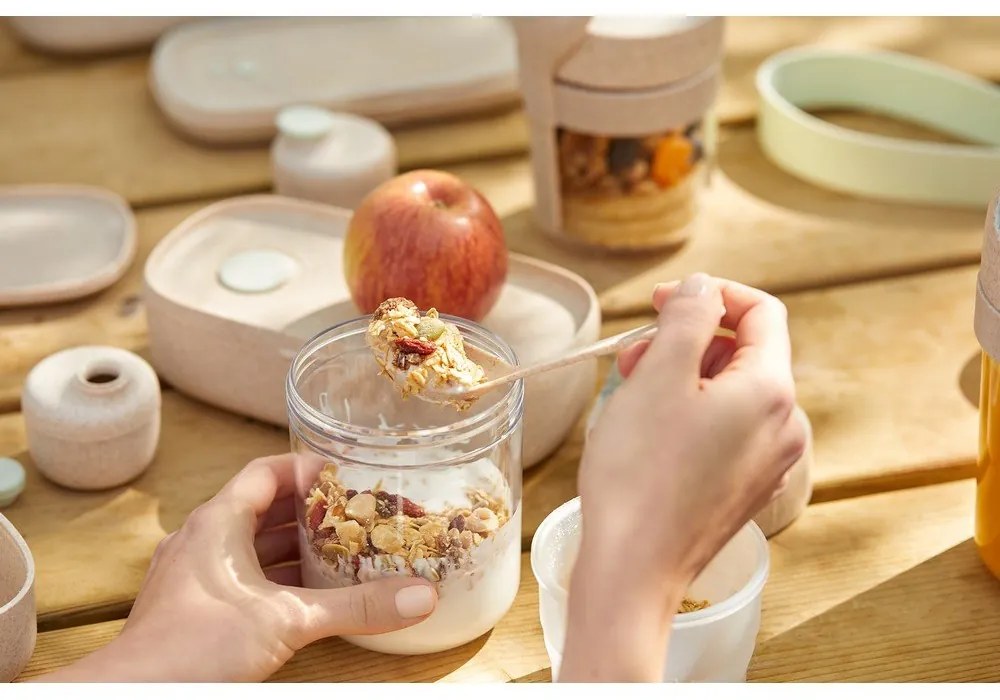 Joghurt tartó kanállal To Go Organic – Lékué