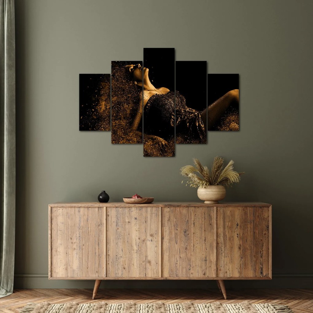 Kép - Egy nő aranyból (150x105 cm)