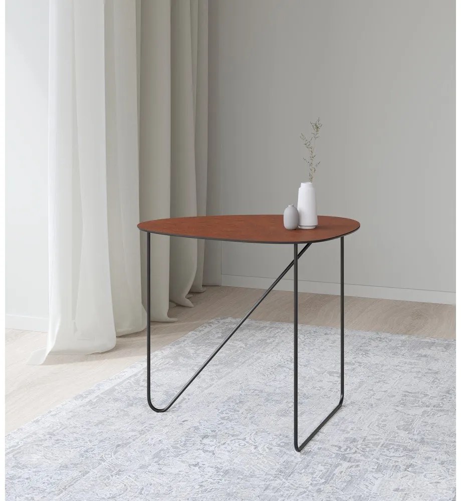 Konyakbarna fém dohányzóasztal 44x50 cm Curve L Bull – LIND DNA