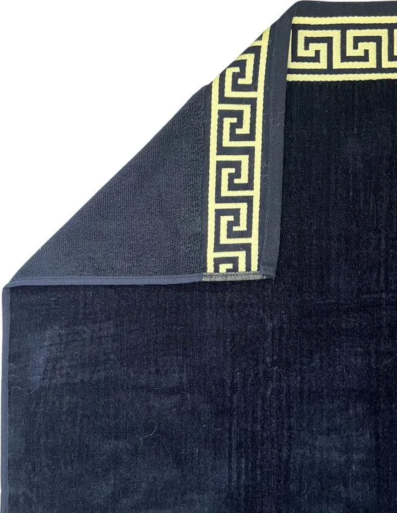 Poseidon fekete strandtörölköző